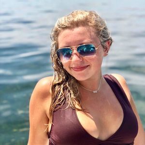 Meet your Posher, Shelby